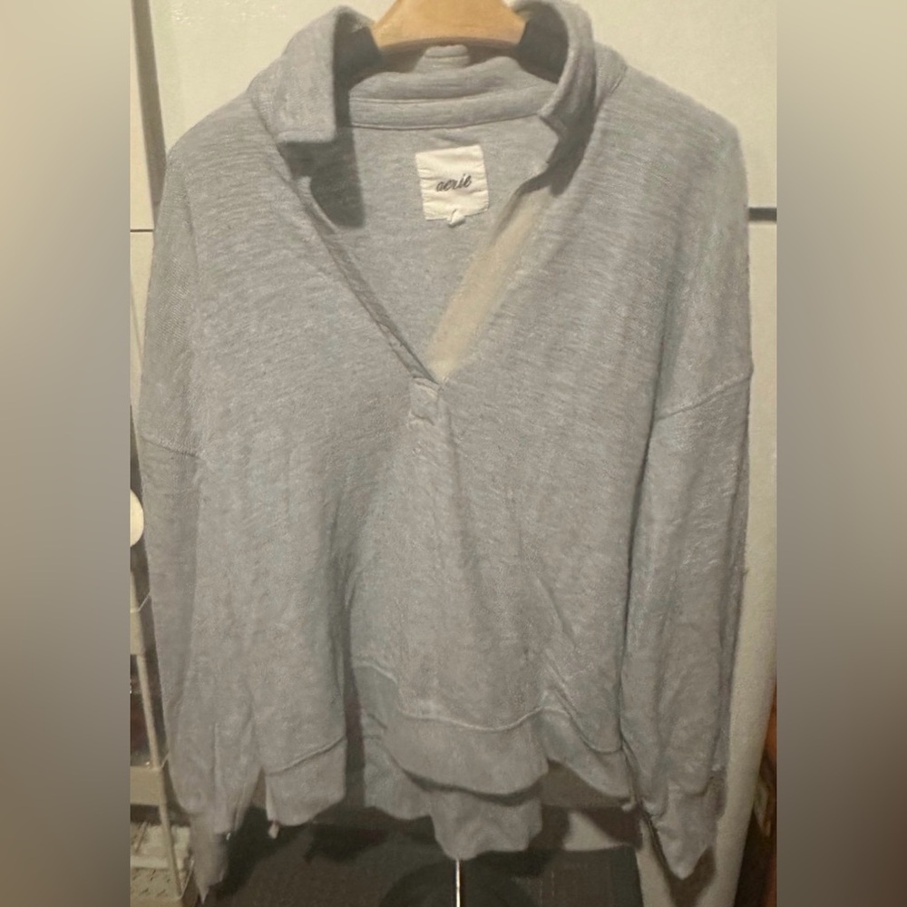 Aerie size large sweater